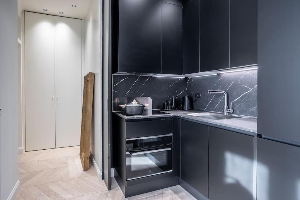 Loreto Con Wi-fi Apartamento Milán